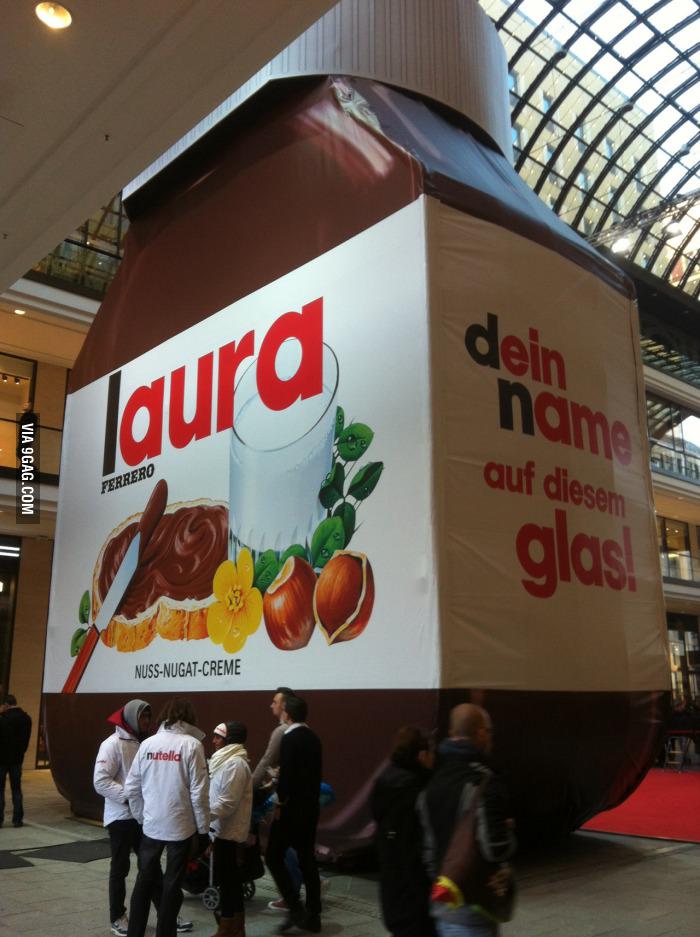 Laura Berlin - 9GAG