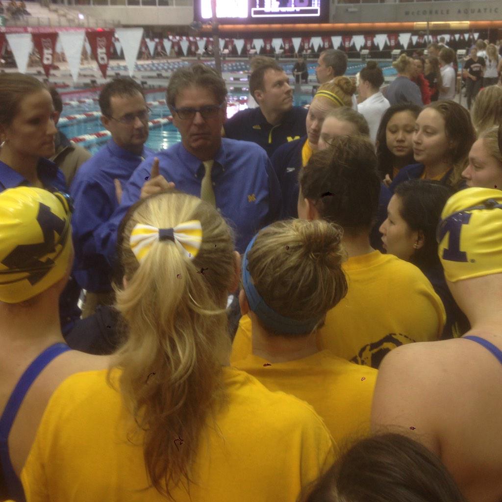 umichswimdive's tweet photo. #GoBlue #B1GWSwim #DancingRick http://t.co/PvRrQDIMwV