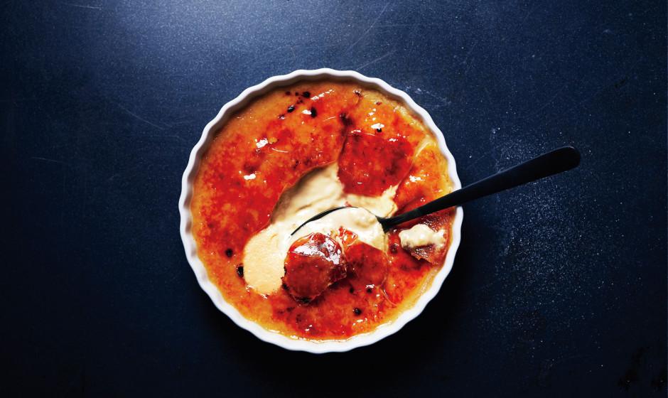 Apatel82's tweet photo. “@bonappetit: How do you make a crème brûlée even better? Honey. http://t.co/vtXVgqfz2e http://t.co/aMpPHgnAoS” agreed! @kapilchandra