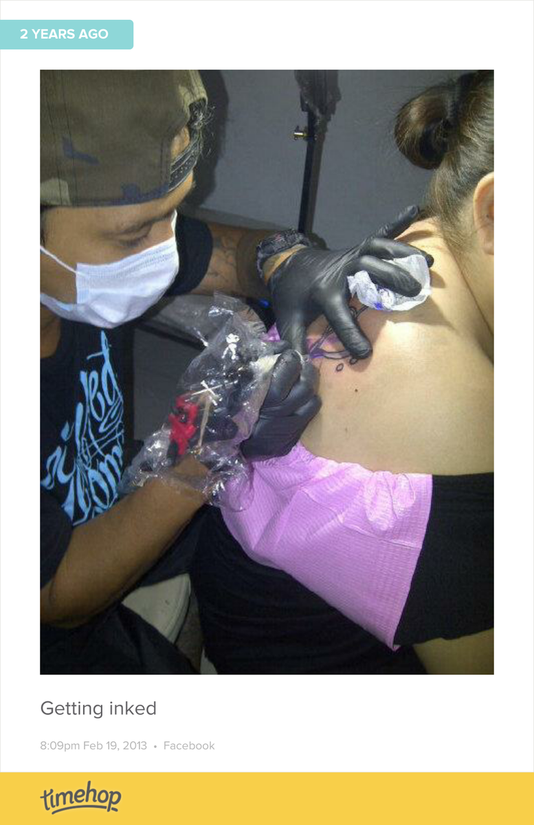 NiCeYmEiSt3R's tweet image. my 1st.. it felt damn good.. by type guillergan. #heart #stickertattoo #fclef #timehop timehop.com/c/fup:10151254…