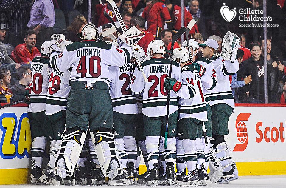 mnwild's tweet photo. #DubyJump for #HockeyHugs. #mnwild http://t.co/0kS37Tln9s