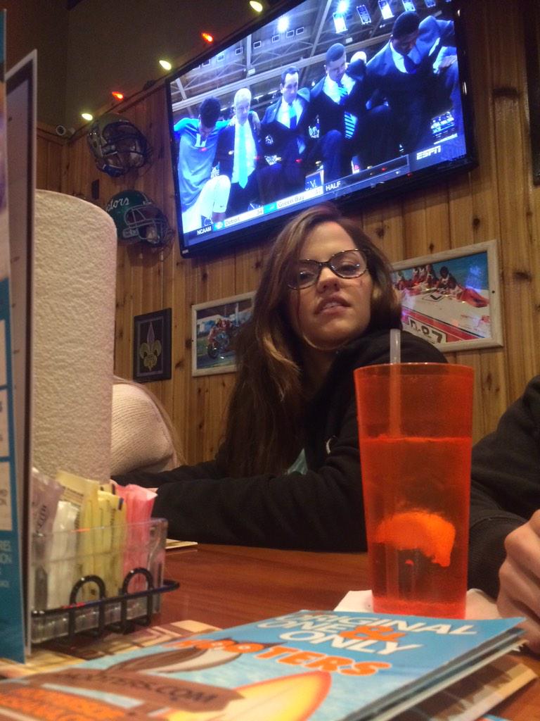 _Cverdinboiii's tweet image. #crabbyabby #stuckup #worthless #shownolove @AbbySully