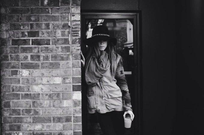 Watch Amberleigh West's leaked NSFW photo on TwXstars