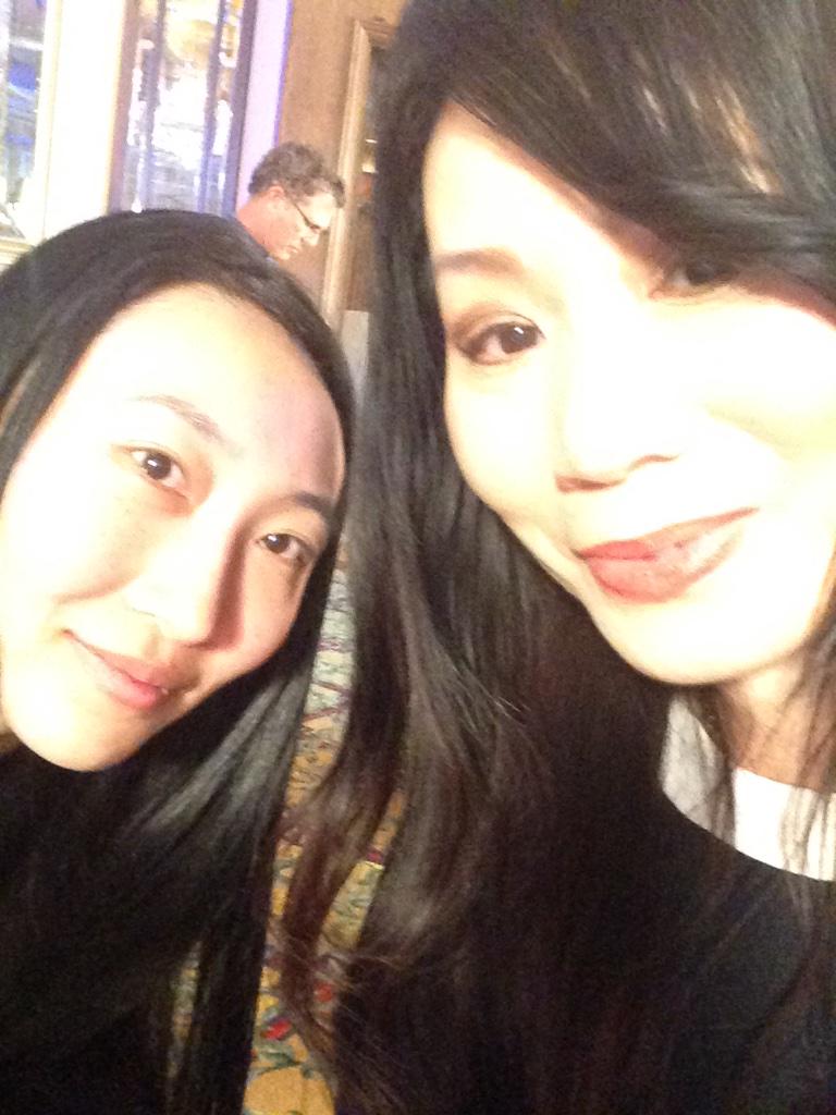 LoveLindaWang's tweet photo. @julietangmusic Probably TIME for an #UpGrade 4 a NEW #IPhone since my #Camera SUCKS #notFocus http://t.co/OIyP6nP8RS