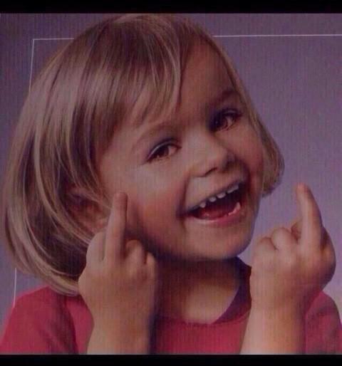 katianaavee's tweet image. Me during this exam week 😅 #FuckYouScience