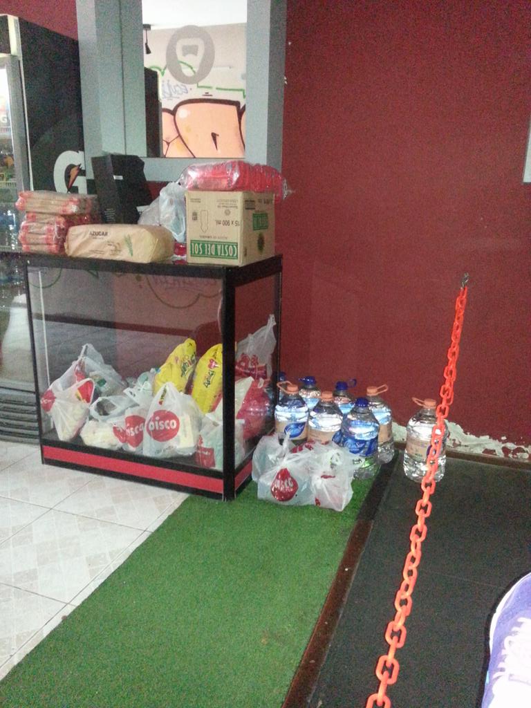 bereape's tweet image. Solidaridad en @CFBriskBox ,como siempre muy copados