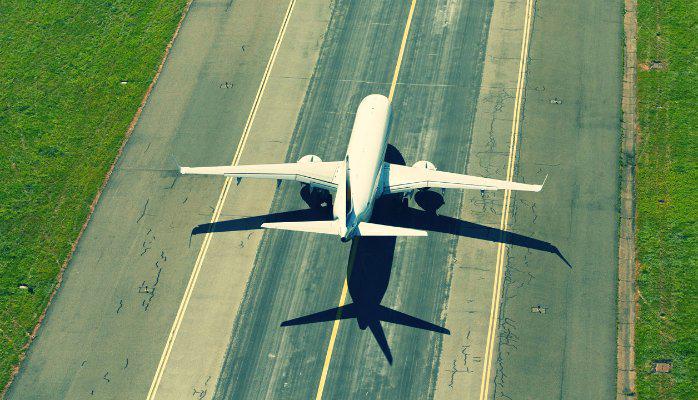 brimanatweets's tweet photo. British Airways is getting ready to burn #garbage to produce "Biogas" the Jet Engine #fuel to power its modern jets. http://t.co/gYRllw6Mpx
