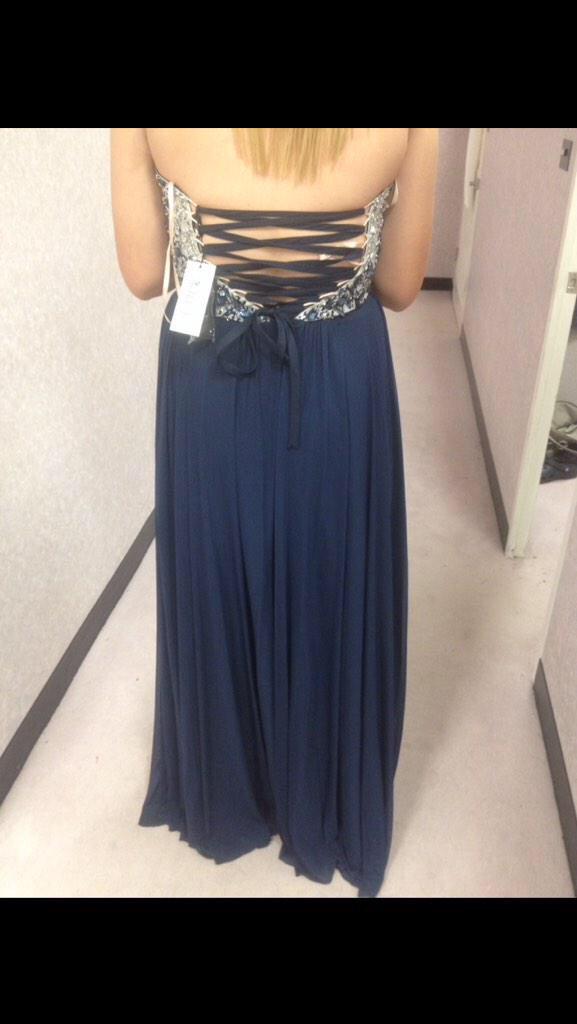 Duluthdresses's tweet photo. “@lexirobideaux: @Duluthdresses Buy this dress! Text me 218.391.5018 or DM me for more details😋 http://t.co/ZQ5BZuPsUY”