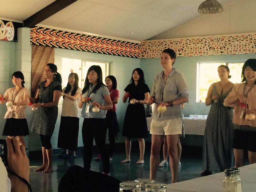 swynz's tweet photo. Our beautiful wahine doing poi #swy27 http://t.co/psY7okFHoZ
