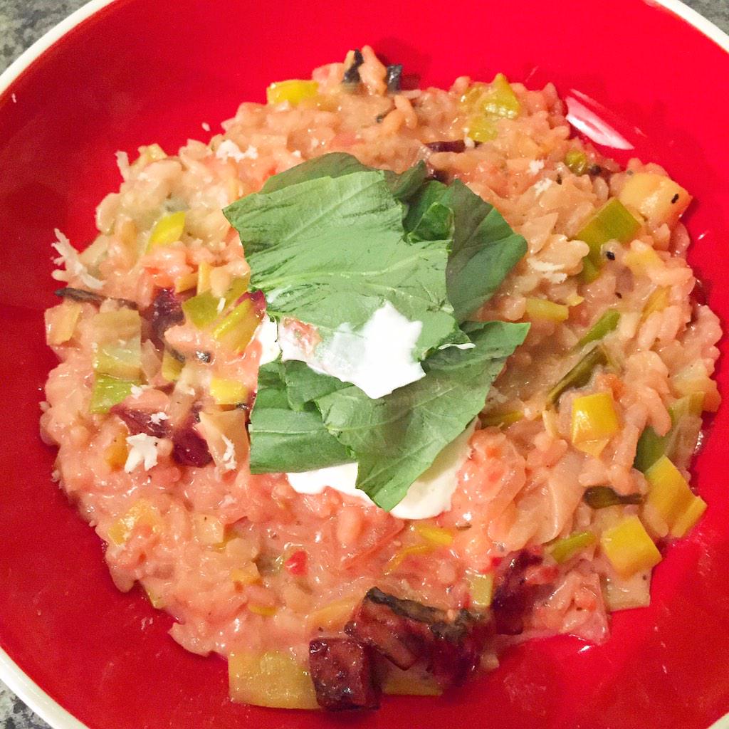 Cleanfeasting's tweet image. Made @AbelandCole delicious Heartbeet Risotto and also added in some red and white quinoa, gorgeous recipe!