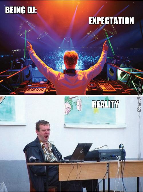 Laptop Dj Meme