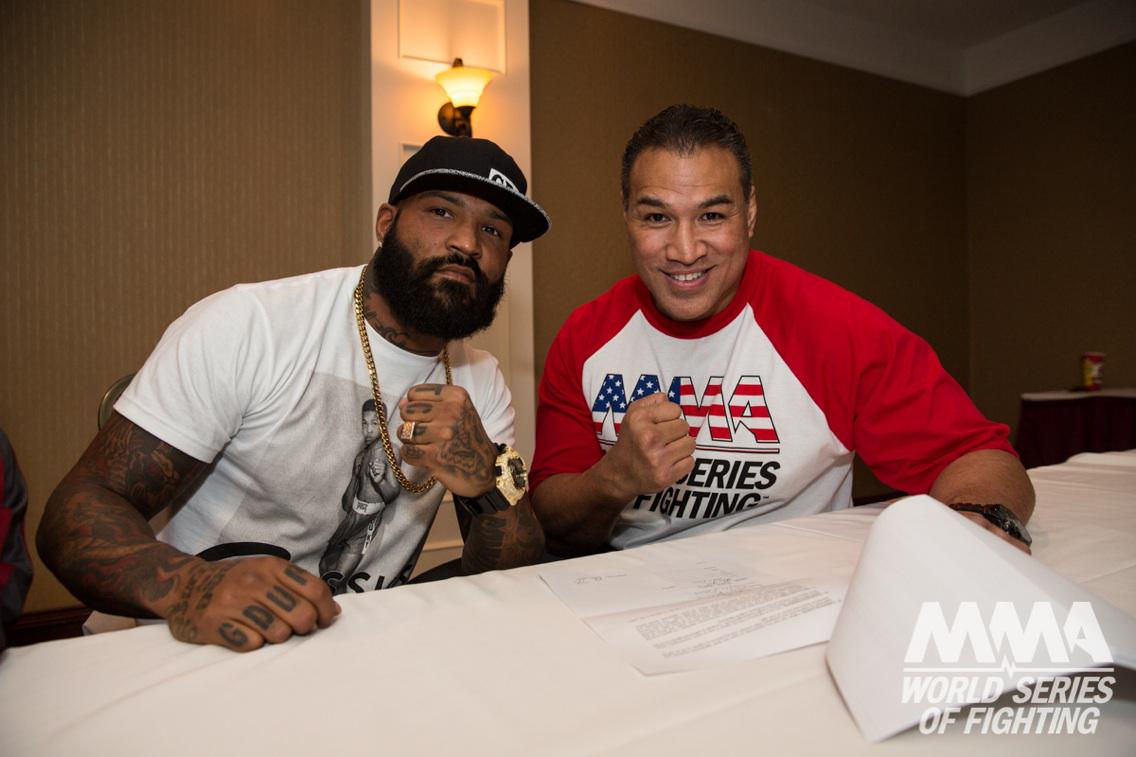 With @RyanFordMMA in Edmonton Canada signing his belt agreement for June 5th against @OkamiYushin