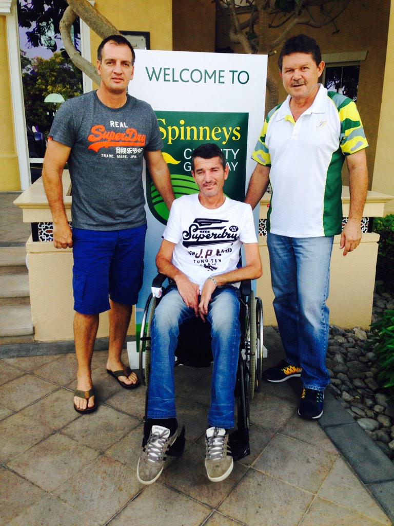 Julek_Ski's tweet photo. Joost has arrived in Dubai for the annual Spinneys golf day. @9Joost @visserj9 @Wessie888 @OdieBlinkPics http://t.co/iyMIjPI3iG