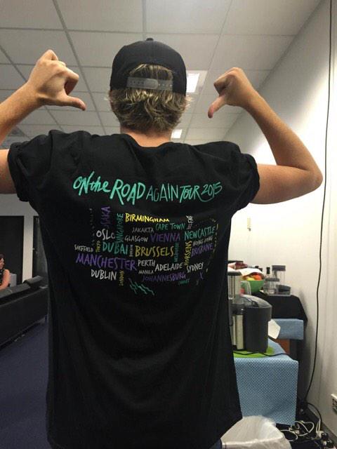 vaitomarpoIocu's tweet photo. @NiallOfficial #onedirection #NiallHoran #OnTheRoadAgain #Tour #SpainLovesOneDirection #OTRATour #OTRATInSpain 😞😘 http://t.co/S0kqdPh5N4