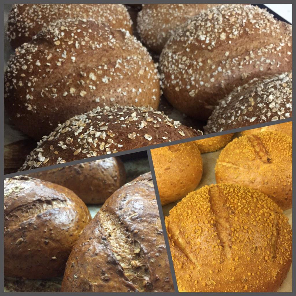Straight from the oven and on the way to <a href="/Holliesfarmshop/">The Hollies</a> <a href="/Peck1/">Peckforton Castle</a> #TheArchitect #TheRedFox