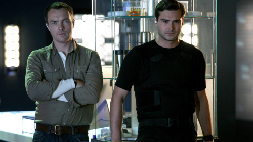 PrimevalFans's tweet image. #TBT #Primeval #becker #matt 

Matt: We're going to have kill it.
Becker: Finally common sense. Leave it with me.