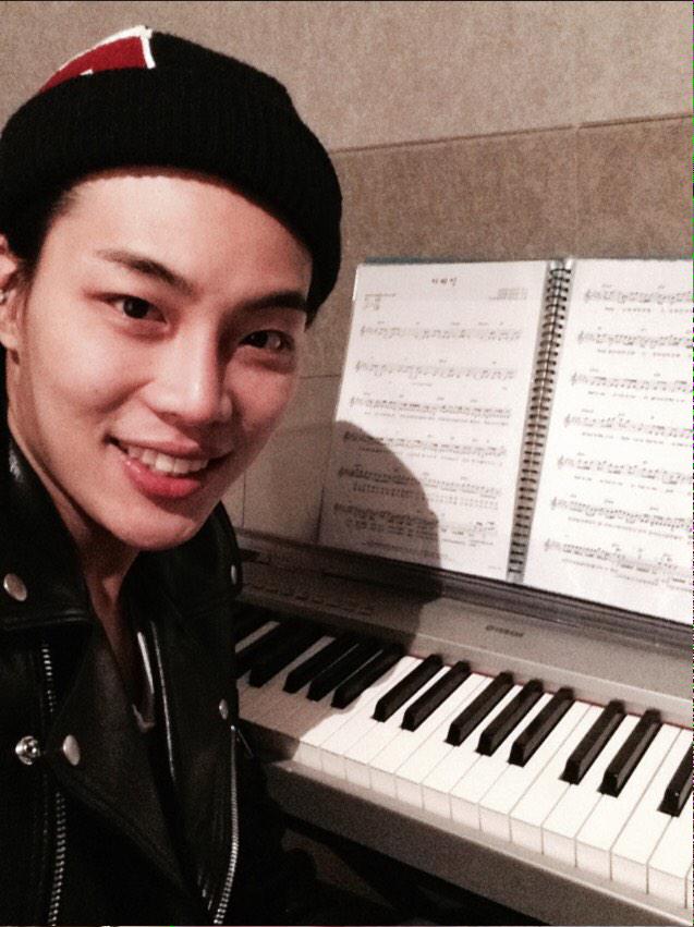 B-MvywUCEAAj3VV.jpg:large