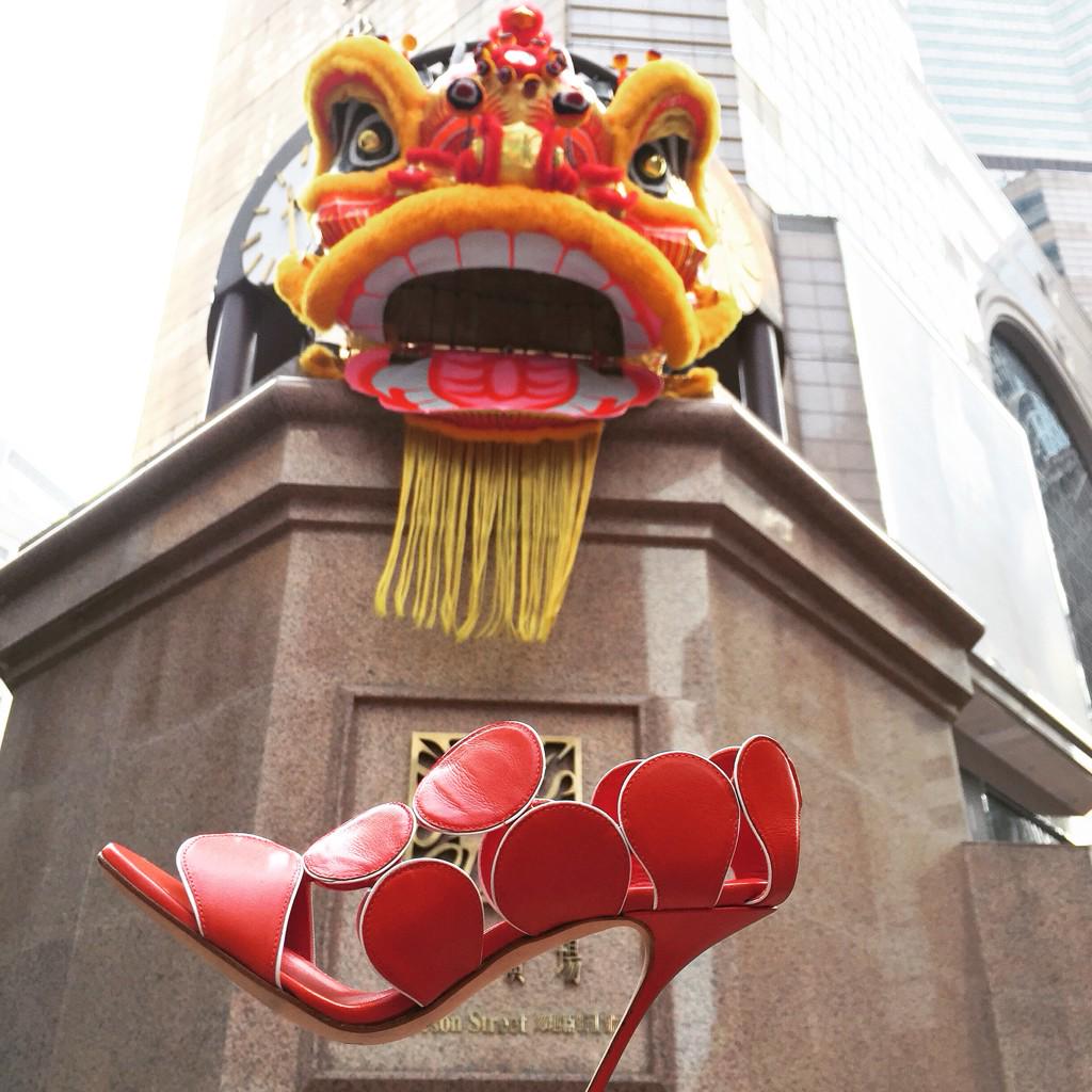 Embedded image permalink