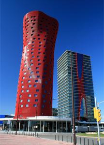 alba_atif's tweet photo. #JuevesDeArquitectura  Hotel Porta Fira, Barcelona http://t.co/LZngRDzNXd