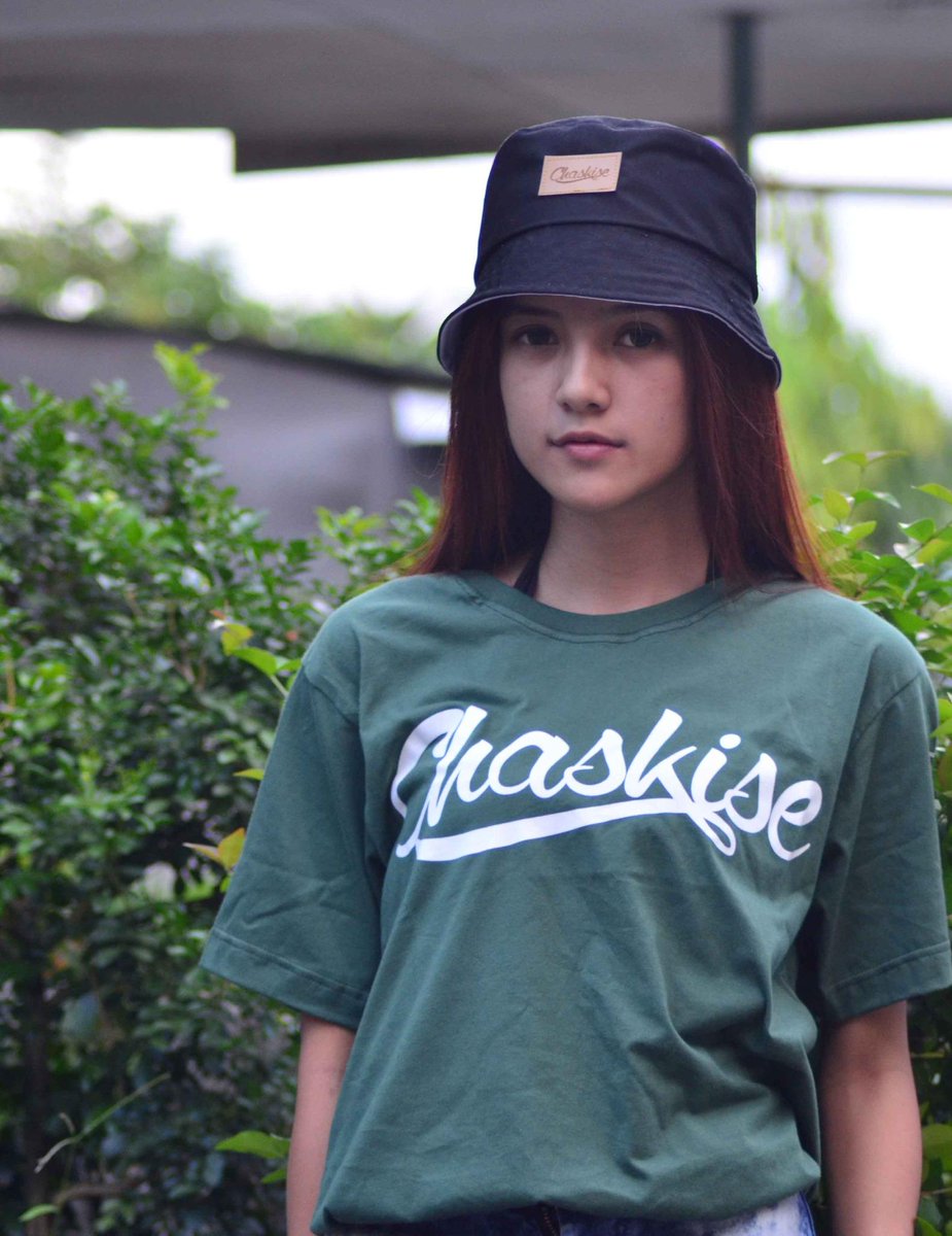 OldChs GREEN| XL XXL | IDR 85K 
Order SMS 083834788648 BBM 31F73991