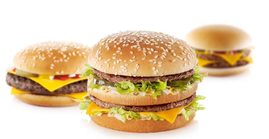 _sparkerc_'s tweet photo. We are back open until 4pm If you would like a #mcdonalds or #kfc delivered message me now to order http://t.co/N7YBy8yR5T