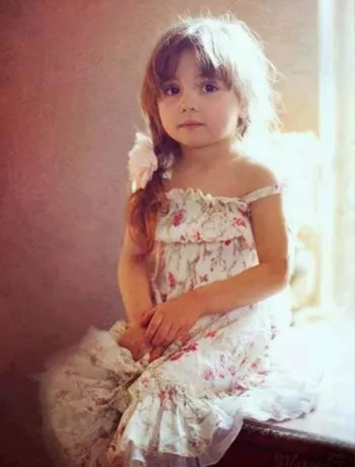 jedoo313's tweet photo. قيل قديماً : لا تصاحب إلا من يكتم سرك ويستر عيبك وينشر حسناتك ويطوي سيئاتك ، فإن لم تجده فلا تصاحب إلا "نفسك http://t.co/UwmF2eyUiL