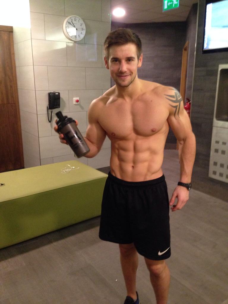 B-Nx0w2IUAASr2P.jpg:large