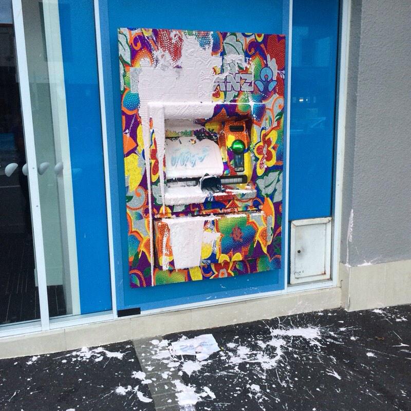 B-O13-kCUAALt6e.jpg:large