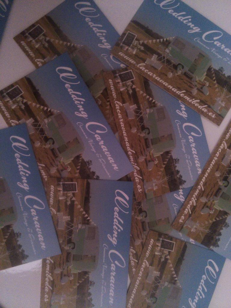 Quieres tener nuestra caravana en tu boda,cumpleaños,bautizo...Escribe nos! eventos@lacaravanademiboda.es
