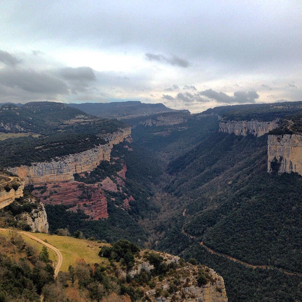 monteditorial's tweet photo. Sot de la Balà #paisatge #collsacabra #Tavertet http://t.co/vL5lzPx5d5