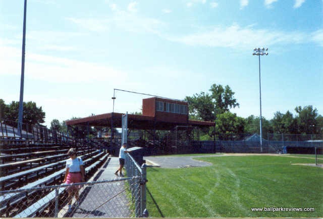 #TBT Checkout McDonough Park back in 1993. A lot has changed. @NYCBL_baseball