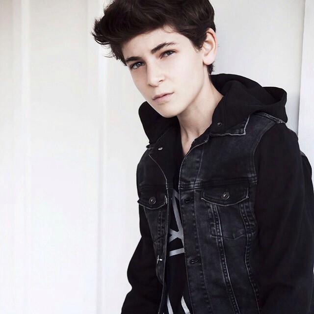 Happy birthday to the awesomely amazing, fantabulous boy....DAVID MAZOUZ!! He is finally 14!!!! 