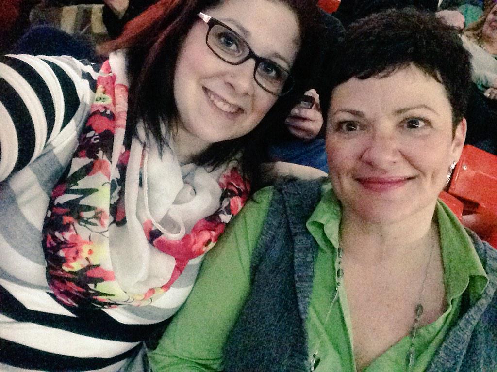 TaylorBoudreau's tweet photo. #myman #dreaming #marrymebryan @bryanadams #bestdayofmylife #halifax #scotiabankcentre 😍😘 http://t.co/5ycEqORLaw