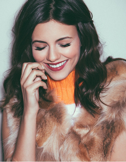 Esse sorriso, Happy Birthday Victoria Justice From Brazil 