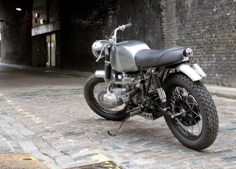 AjaxAchilles's tweet photo. Untitled Motorcycles UMC-002 Scrambler http://t.co/Oii9JHL4pw #BMWMotorrad #UntitledMotorcycles http://t.co/niR9OGLxDv