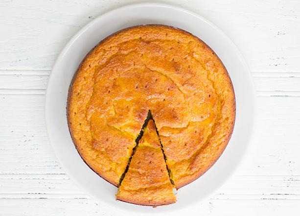 deliathomeuk's tweet image. Mediterranean orange and almond cake. A lovely and moist dessert cake.

#lovefood #delimenu