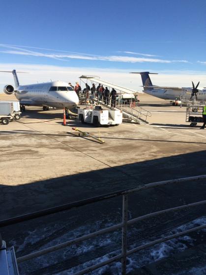SDCoyotesWBB's tweet photo. Yotes boarding flight to come home. See YA soon Verm #USDBASKETBALL #TRAVEL http://t.co/QU4SQbt5Mw