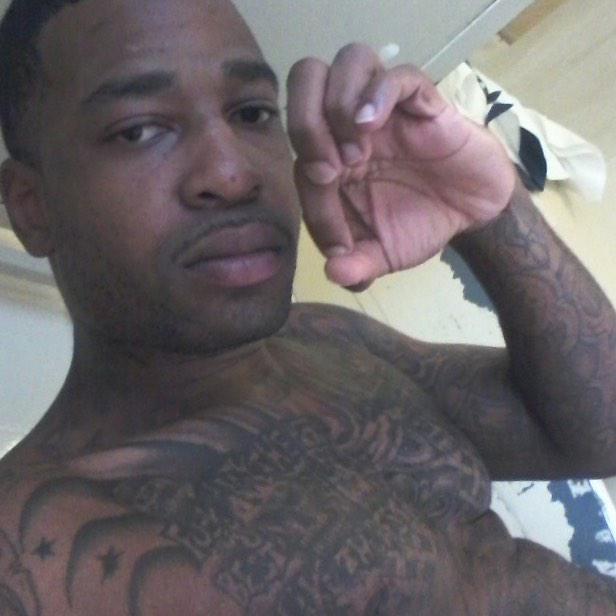 _1theoooo's tweet image. Free my MF BIG BOUSIN #FreeSTEP 2017 almost here fam ✊💯