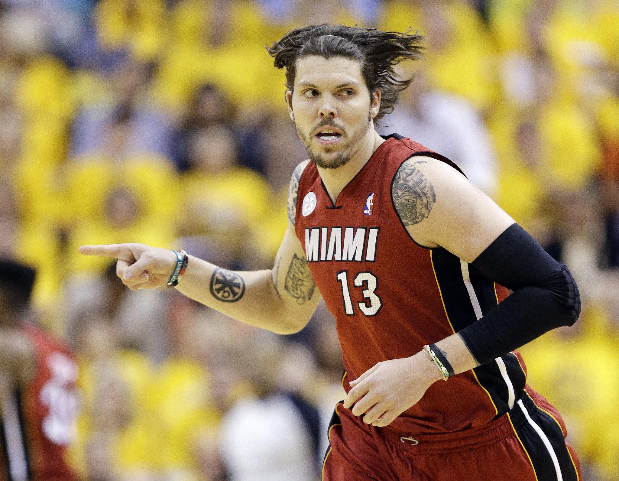 Happy 35th birthday to two-time champion Mike Miller! 