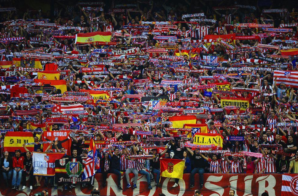 Frente Atlético on Twitter: "¡VOLVAMOS LLENAR EL CALDERÓN DE #alcalderonconbuFAnda http://t.co/SqxVdbv192" / Twitter
