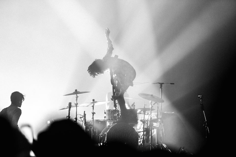the1975's tweet photo. http://t.co/Lo1ESaXeXq
