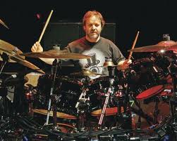 Happy 50th birthday Jon Fishman, drummer & co-founder of      