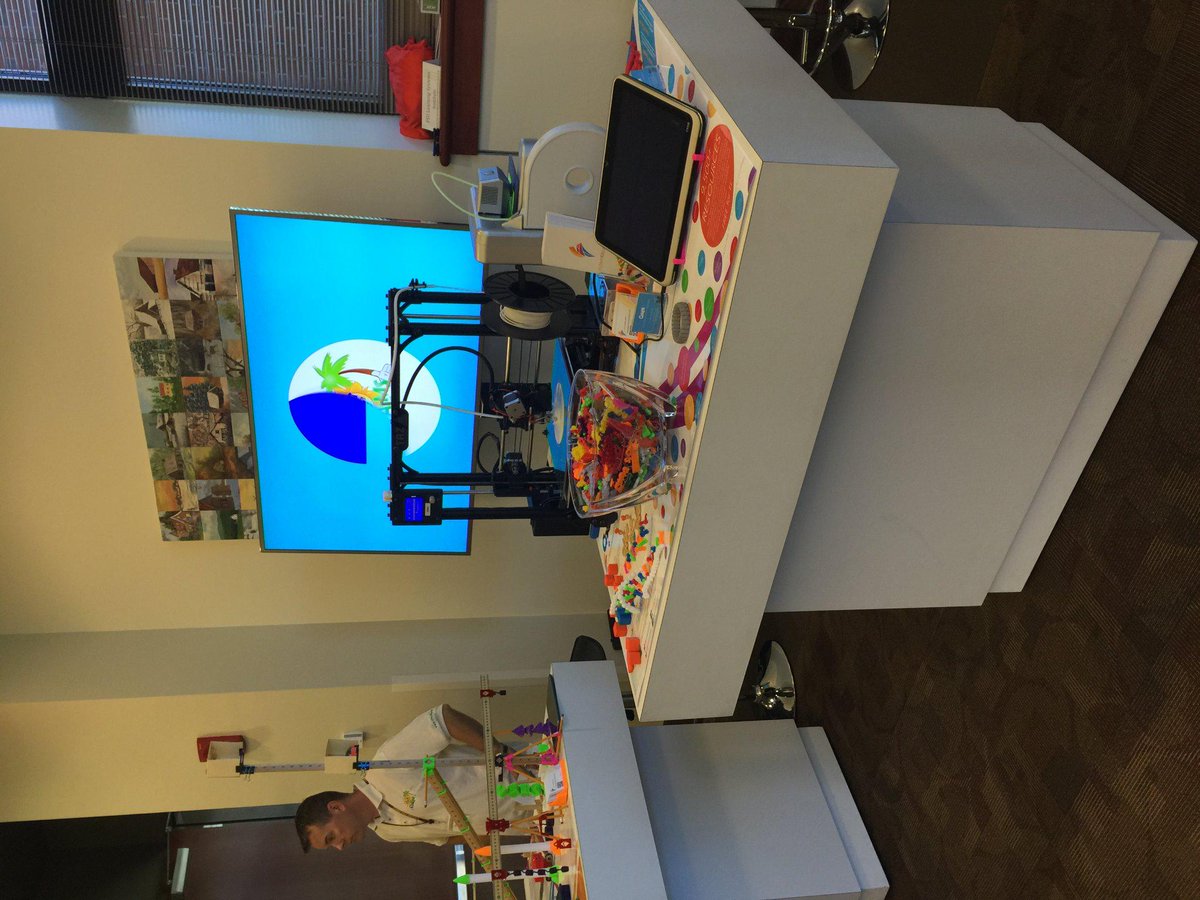 TalTech's tweet photo. Today at the @FloridaState Stacking Layers II Symposium, all about #3DPrinting! #stackinglayers http://t.co/SEKtPQsFiV