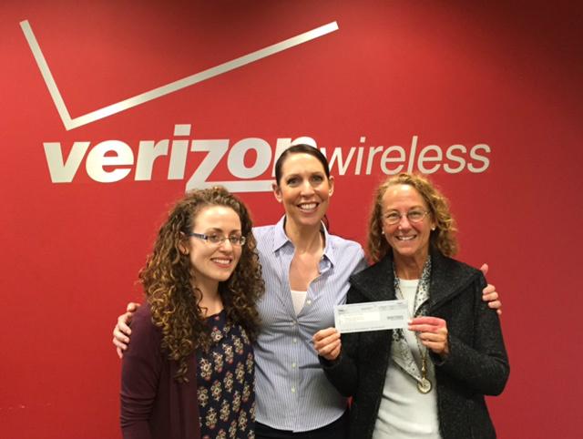 scottcharlston's tweet photo. Healthy teen dating/relationship advice in #PortlandOregon schools. @HopeLineVerizon salutes #Raphaelhouse http://t.co/toJlCq6BI2
