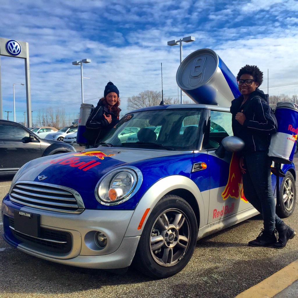 JasonMainManVW's tweet photo. @redbull gives you wings, but Volkswagen gives you wheels #WeGossett #Volkswagen #VW #RedBull http://t.co/Vt1bxeePrg