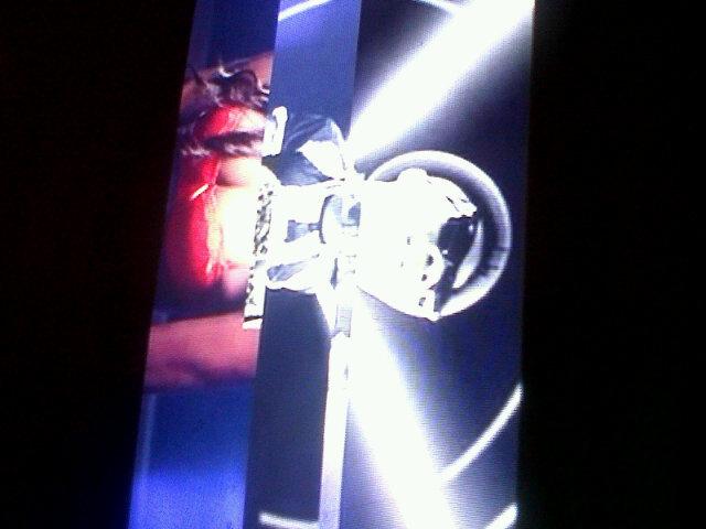 purpble's tweet photo. Is it jst my syd or wizkid is bin hookd lyk dis 4 d past 20mins on MTV http://t.co/mDnkKFm6ek