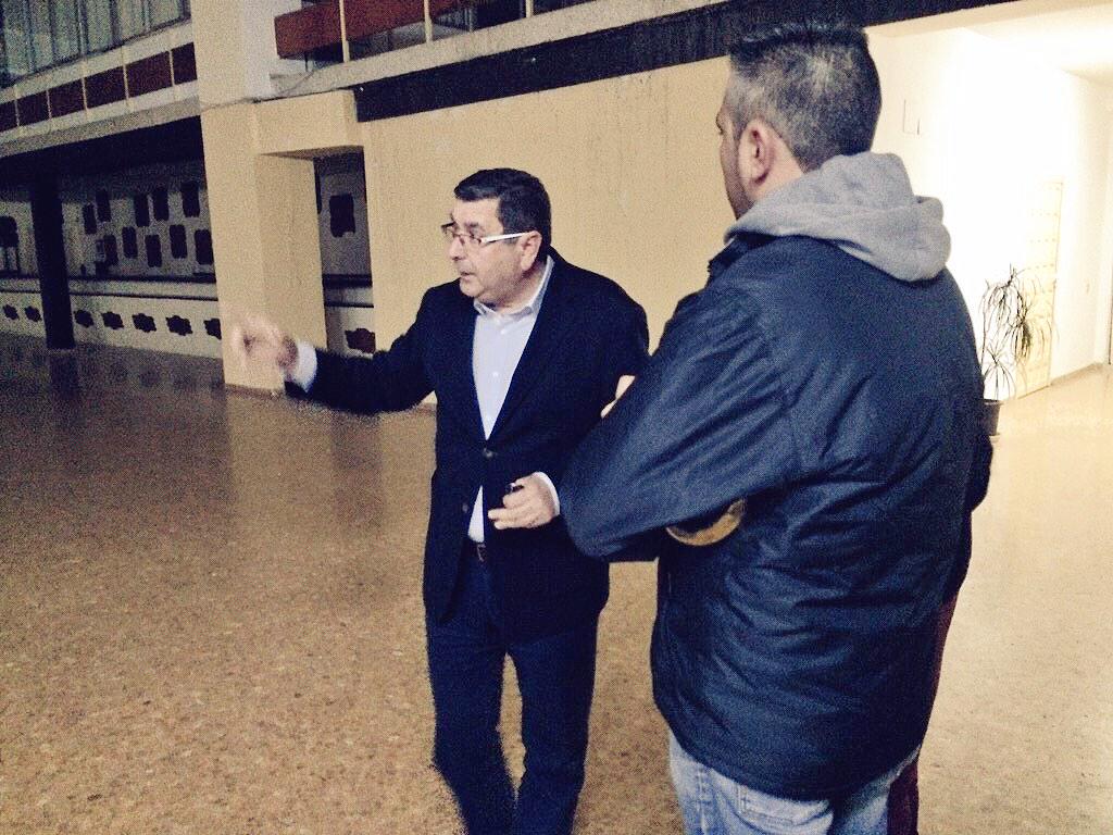 MFalcalde's tweet photo. Visitando a @BandaCaridad para conocer sus inquietudes. Mi compromiso con estos jóvenes que hacen grande la ciudad. http://t.co/ONc3MfVMnJ