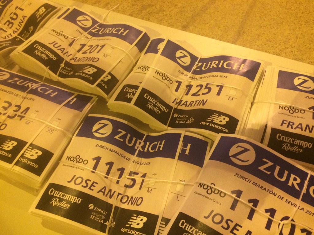 MaratonSevilla's tweet photo. Terminando de preparar vuestros dorsales ;) #ZurichMaratonSevilla http://t.co/oeVSiitDgw