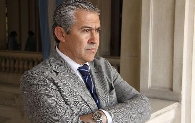 Cadena3Com's tweet photo. Tejerina, Pte del Colegio de Abogados: "Era mi deber como ciudadano estar en el #18F" http://t.co/fRILPami0Z #18FCBA http://t.co/eLjH2DXGTh