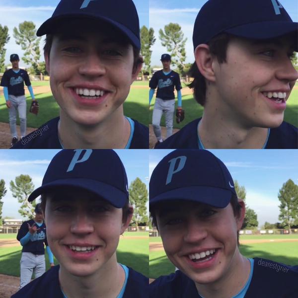 dearestgrier's tweet photo. Jack is really adorable http://t.co/R4lM2d613n